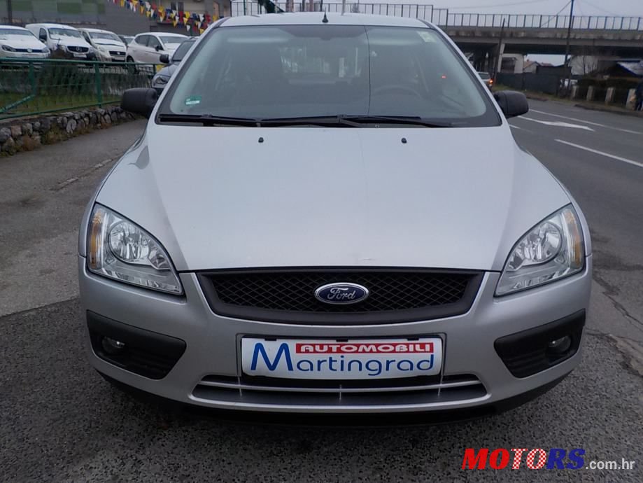 2006' Ford Focus photo #4