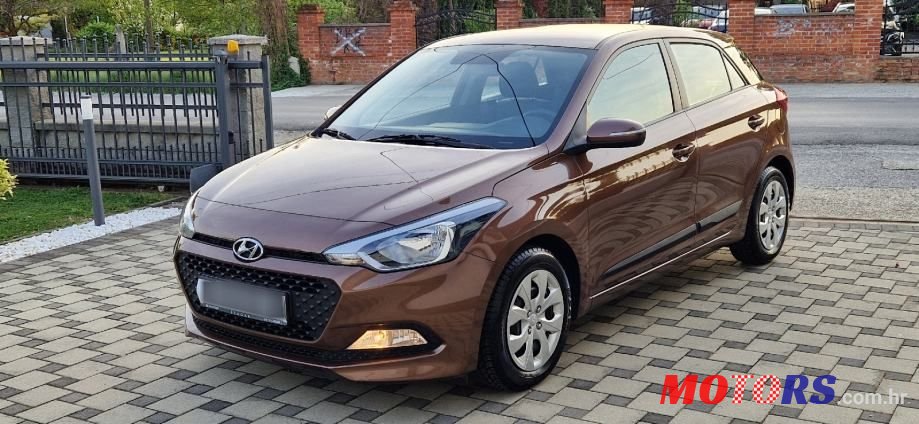 2016' Hyundai i20 1,25 photo #1