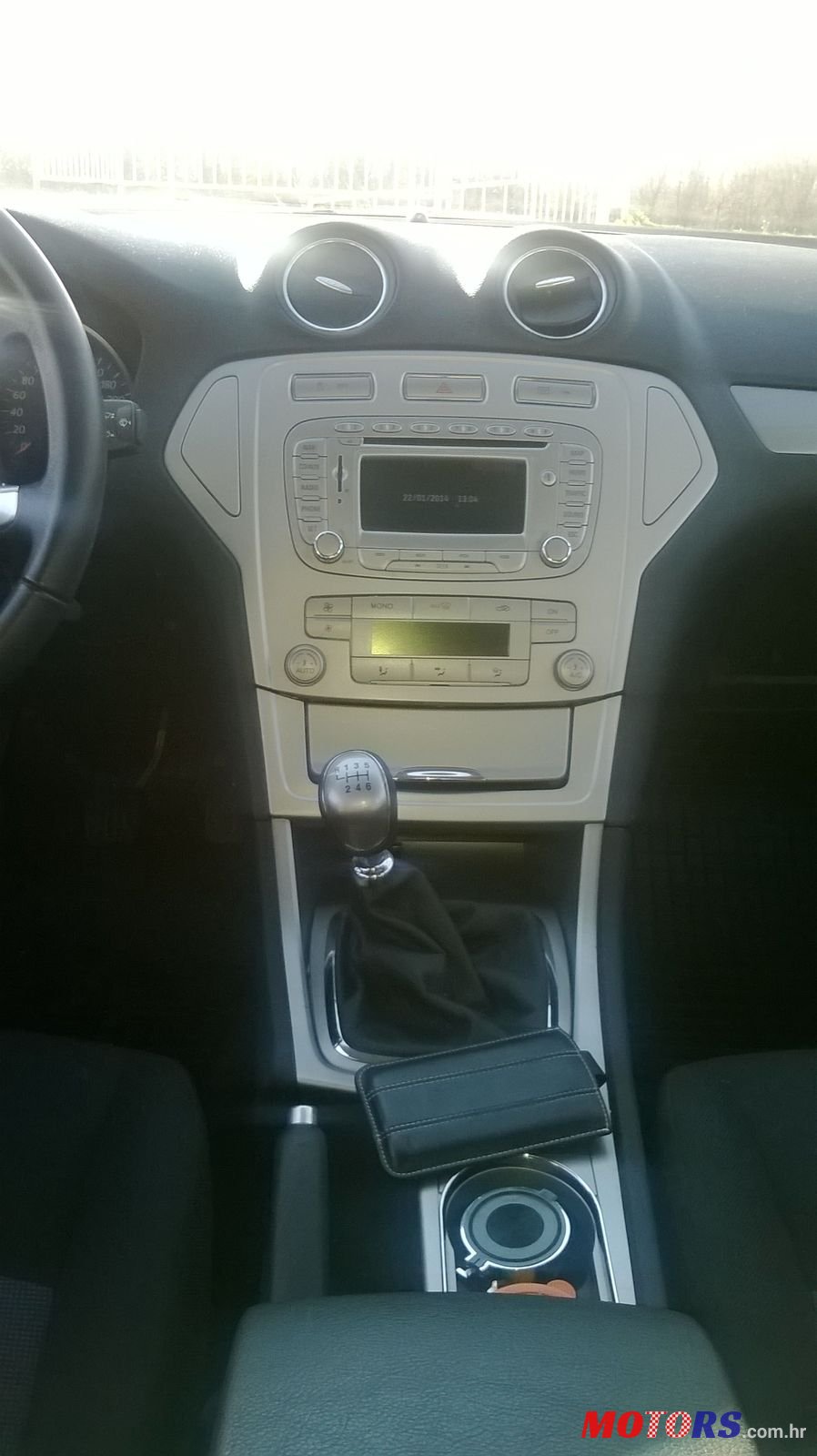 2010' Ford Mondeo photo #5