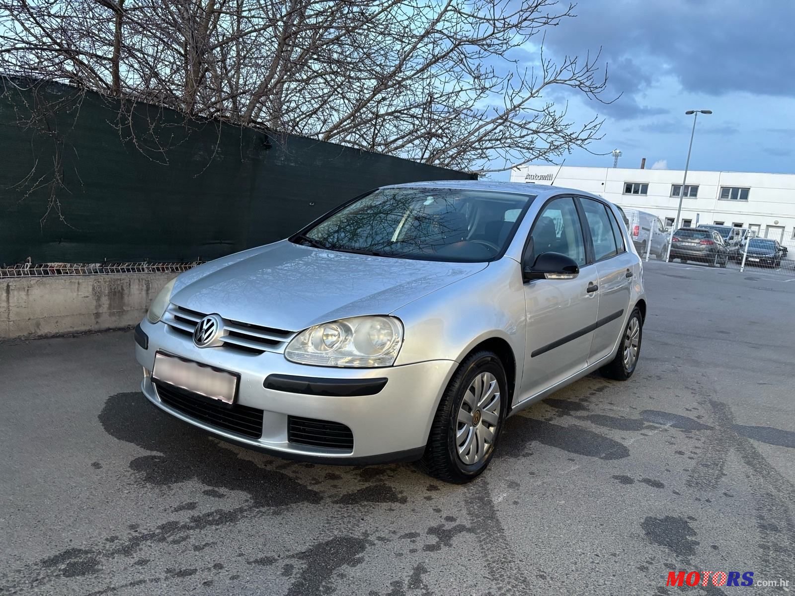 2009' Volkswagen Golf V 1,6 photo #1