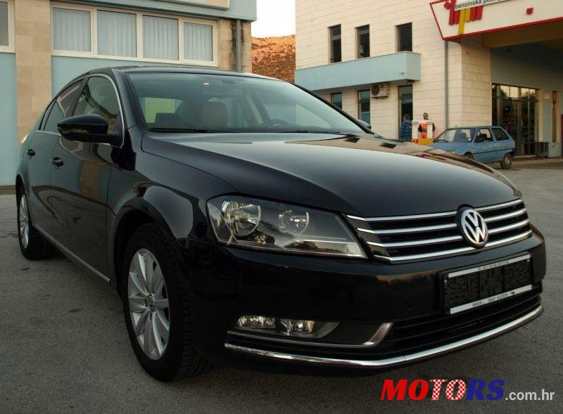 2013' Volkswagen Passat 1,6 Tdi photo #1