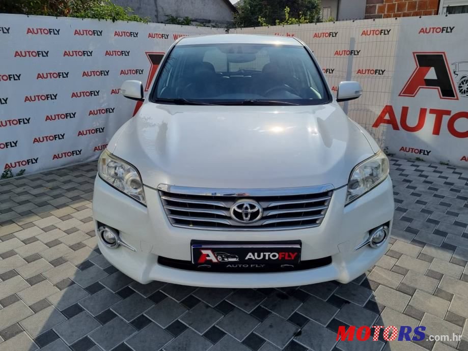 2010' Toyota RAV4 photo #2