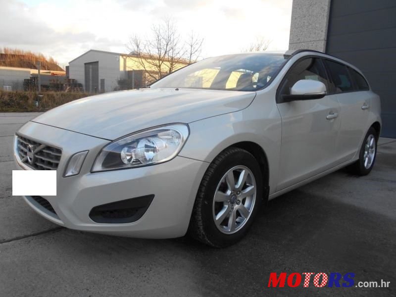 2011' Volvo V60 Drive photo #1