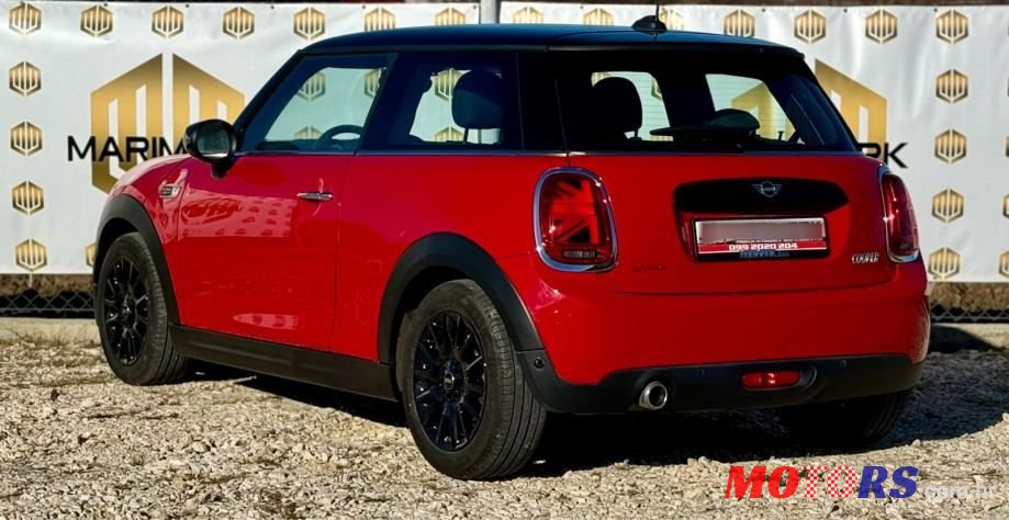 2020' MINI Cooper photo #3