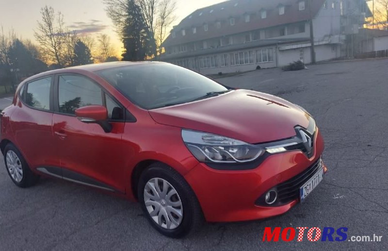 2015' Renault Clio Dci 75 photo #2