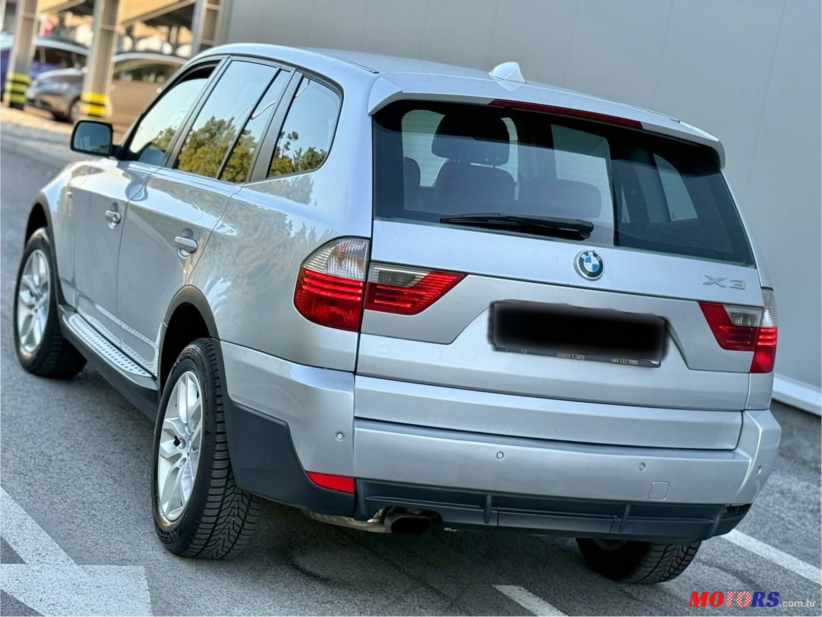 2009' BMW X3 Xdrive20D photo #2
