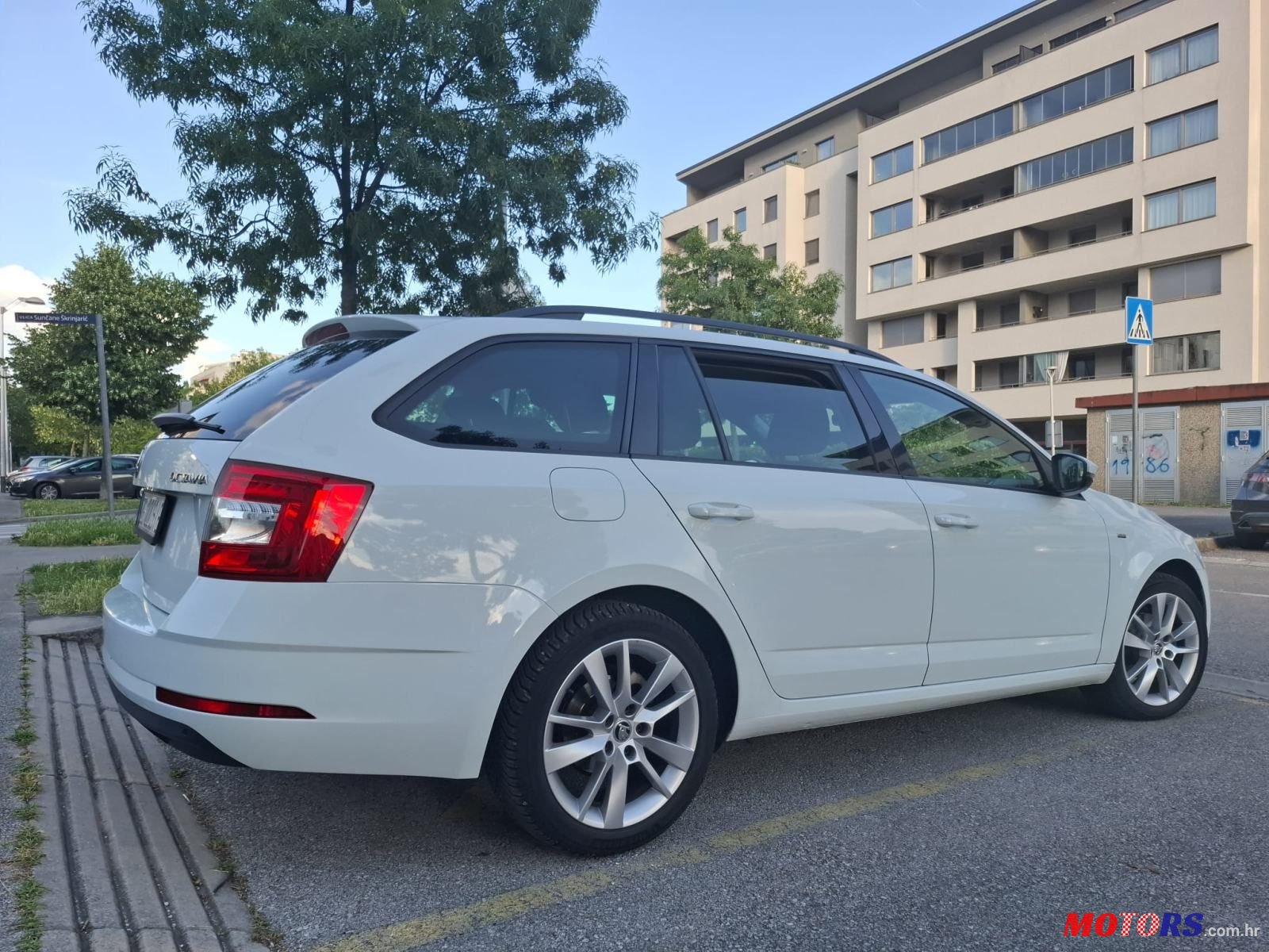 2018' Skoda Octavia Combi photo #4
