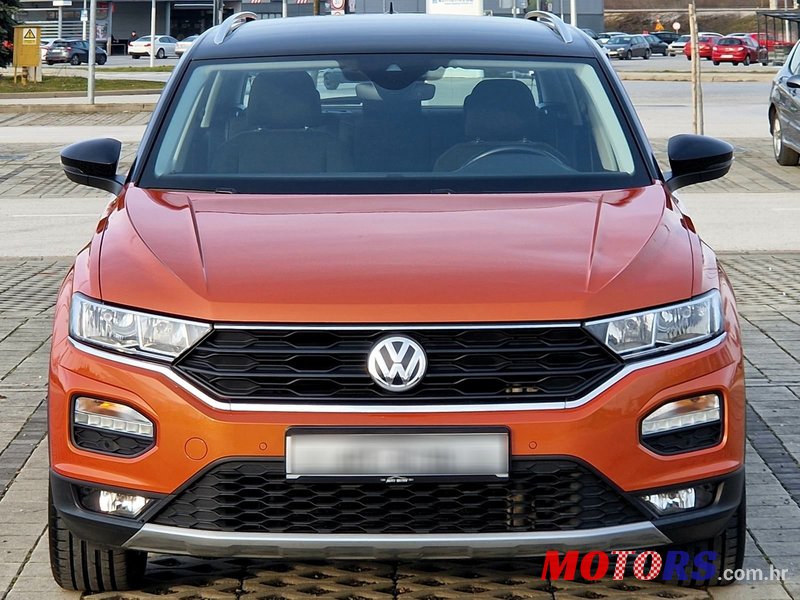 2018' Volkswagen T-Roc 1,0 Tsi photo #2