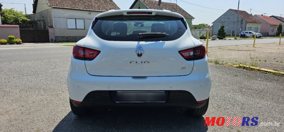 2015' Renault Clio Dci 90 photo #6
