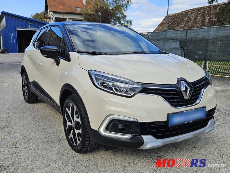 2020' Renault Captur Tce photo #6