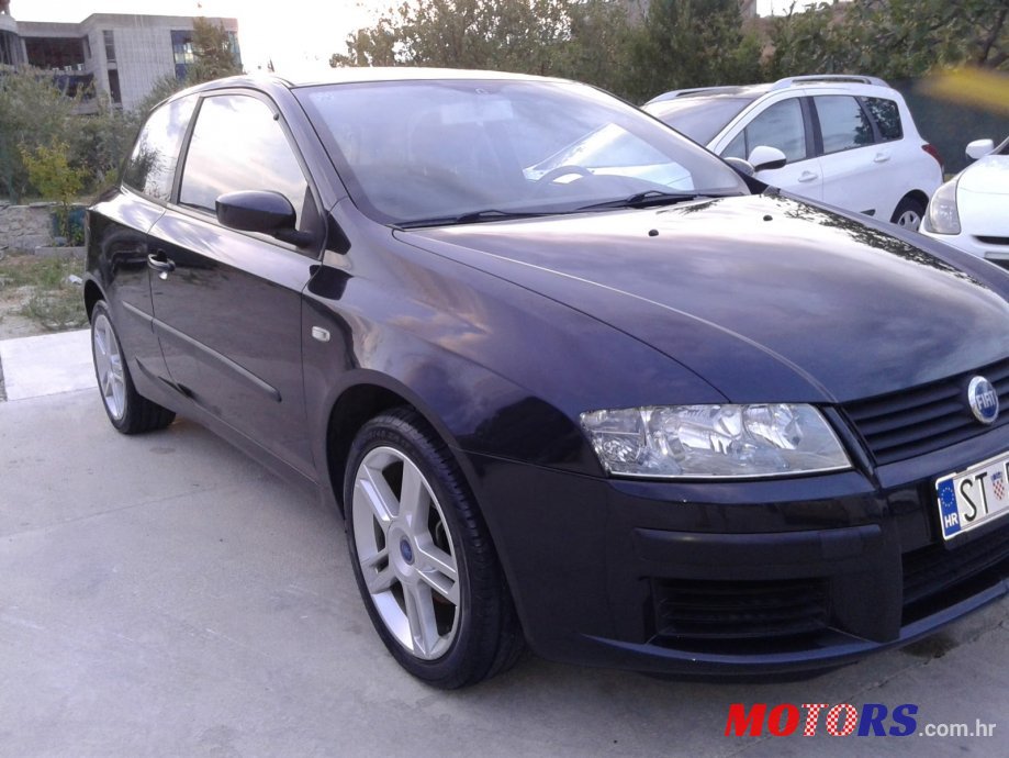 2005' Fiat Stilo photo #1