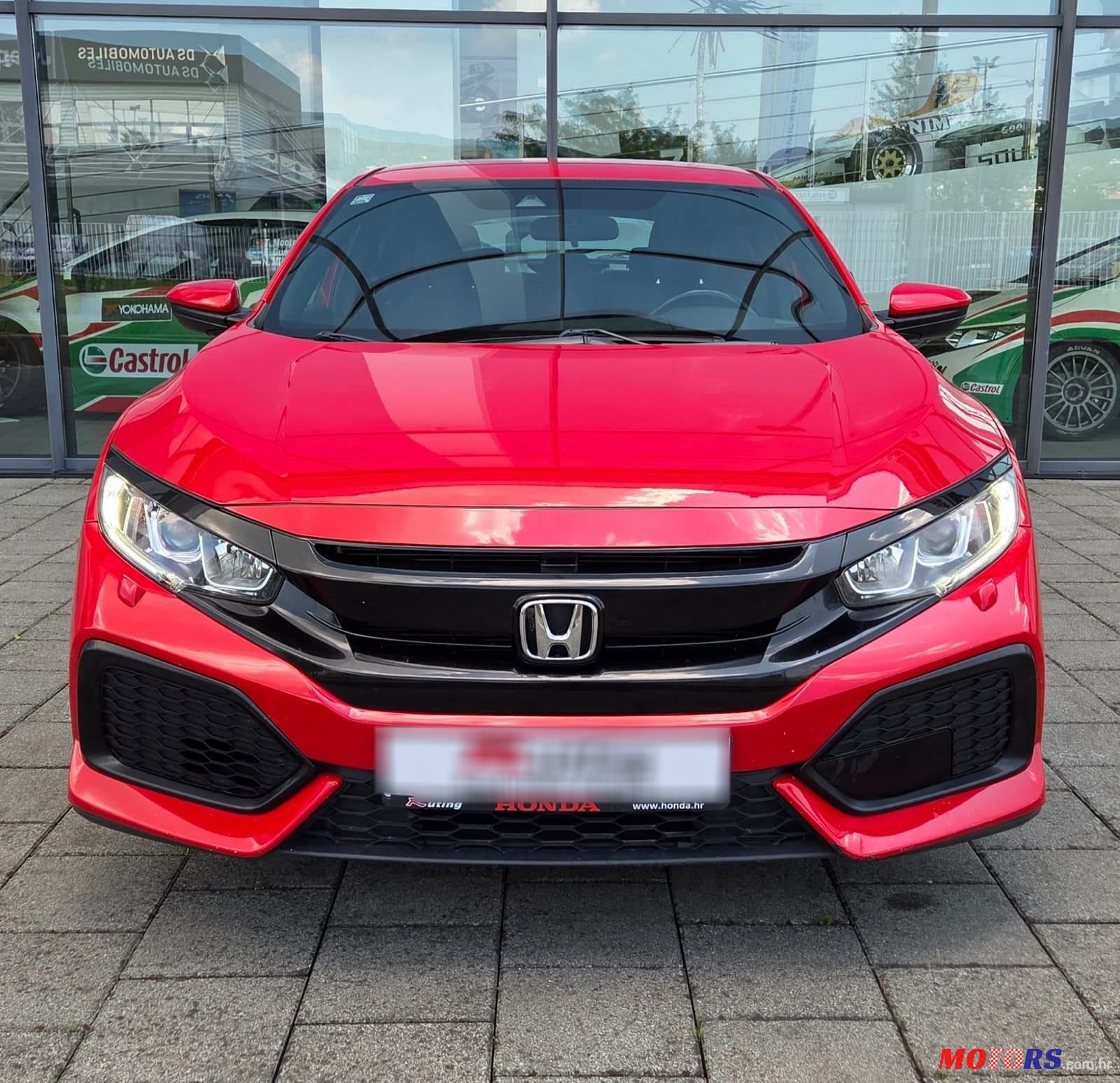 2018' Honda Civic 1,0T photo #2