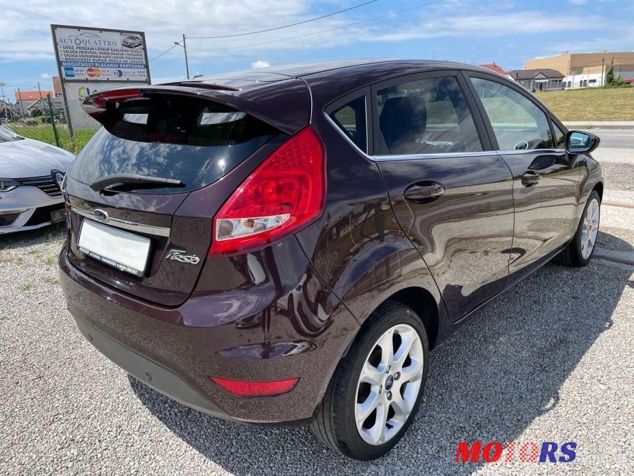 2011' Ford Fiesta 1,6 photo #5