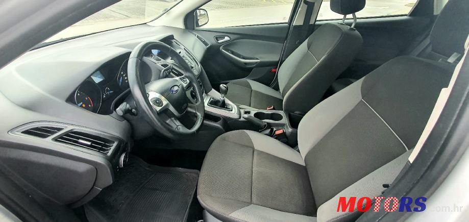 2011' Ford Focus 1,6 photo #5