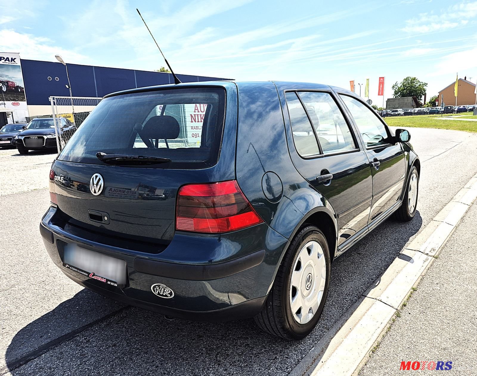 2001' Volkswagen Golf IV 1,4 photo #4