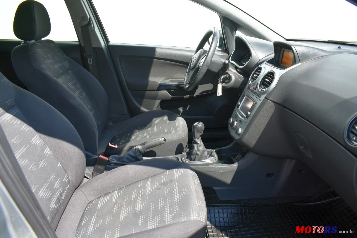 2012' Opel Corsa 1,3 Cdti photo #5