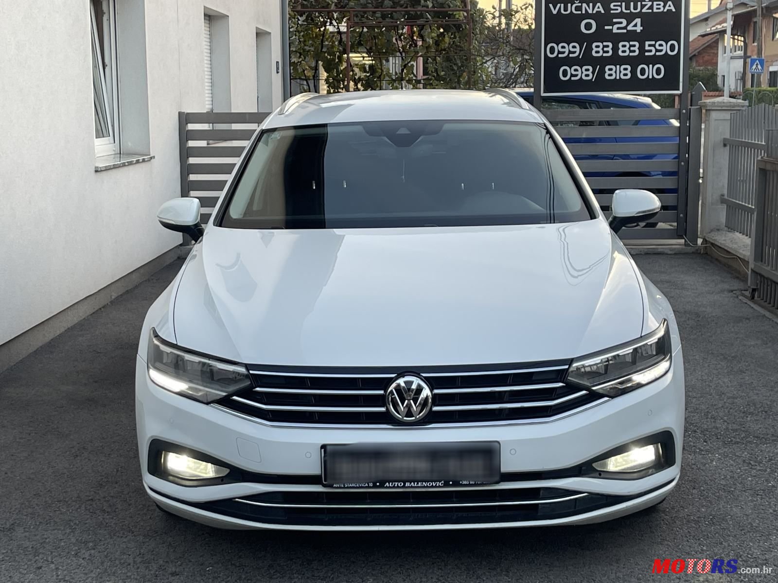2019' Volkswagen Passat Variant photo #2