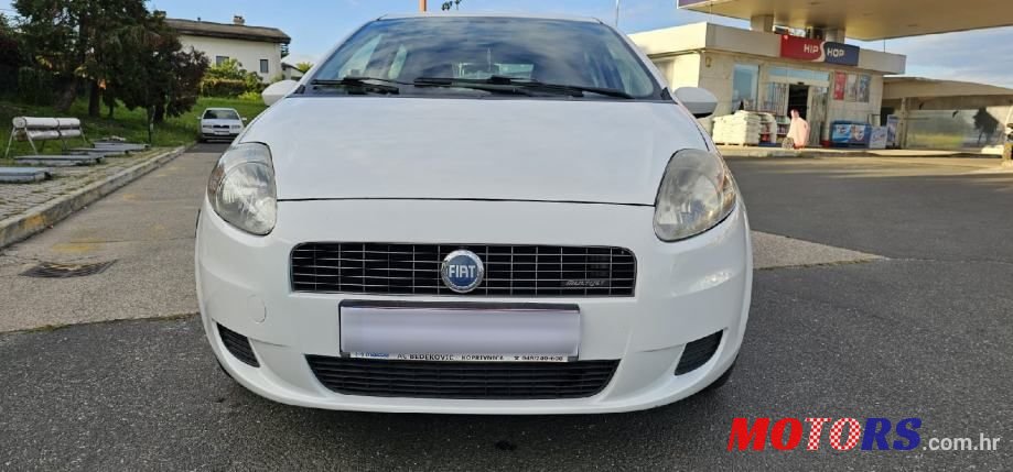 2009' Fiat Grande Punto 1,3 Multijet 16V photo #5