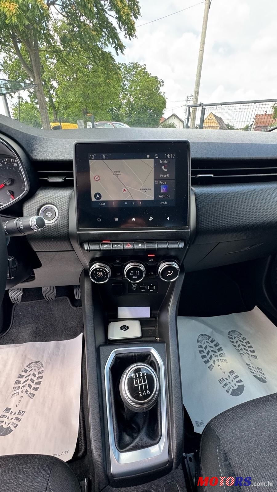 2021' Renault Clio Tce photo #3