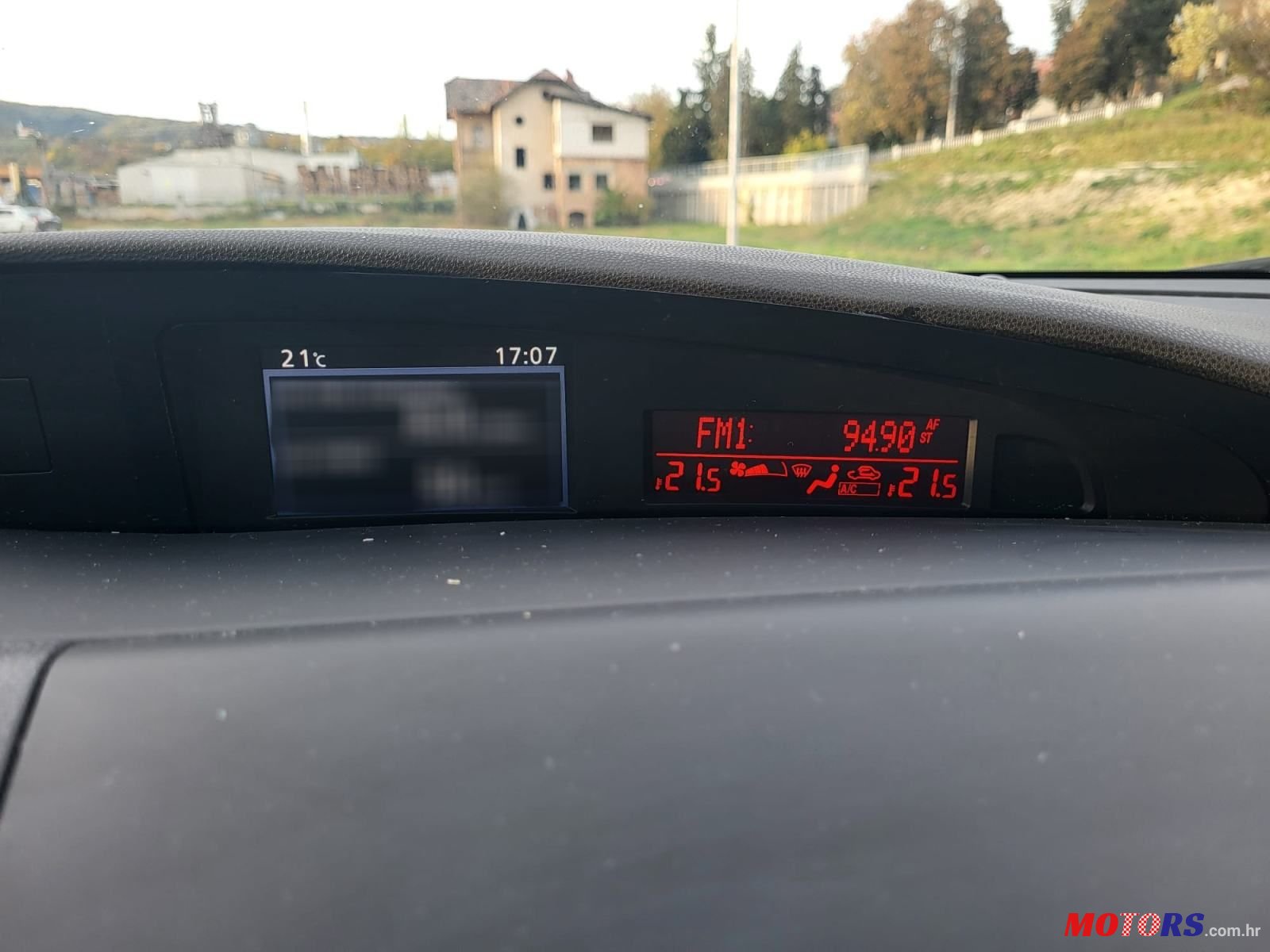 2011' Mazda 3 Sport photo #5