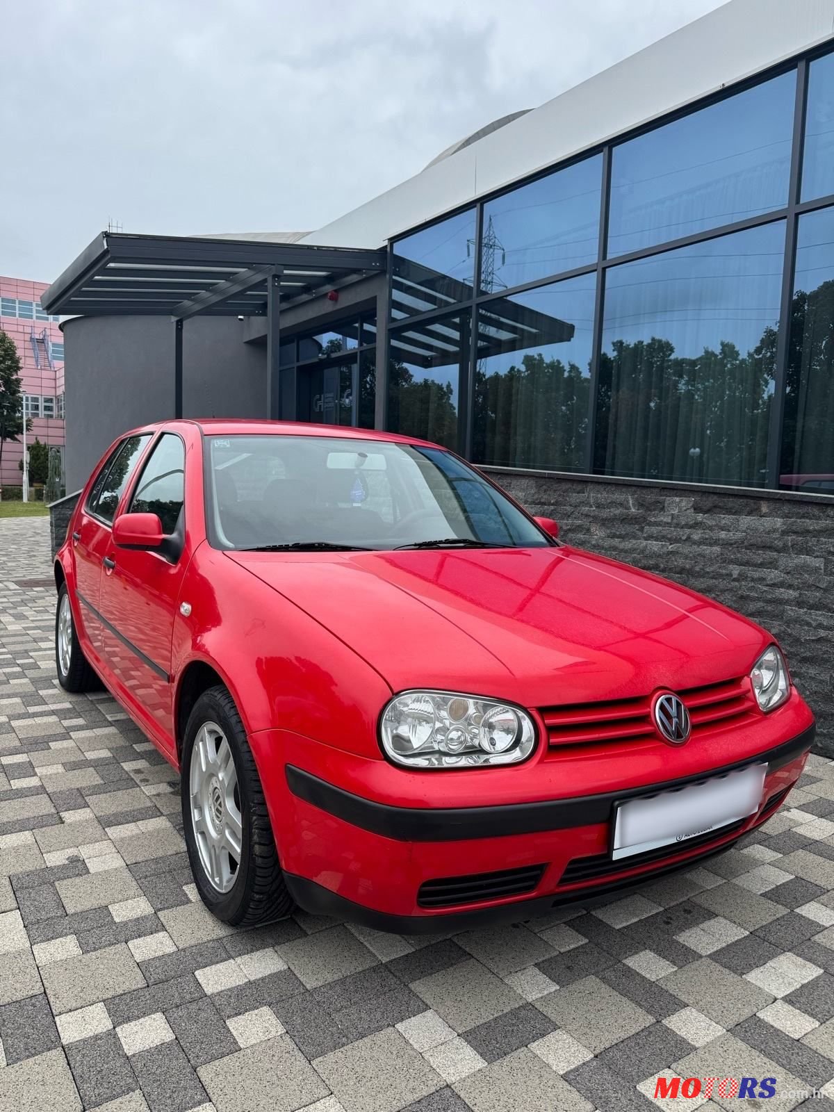 2002' Volkswagen Golf IV 1,4 photo #1