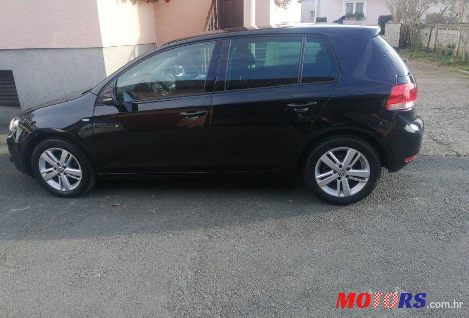 2012' Volkswagen Golf VI 1,2 Tsi photo #1