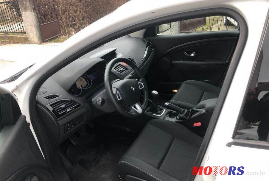 2011' Renault Megane 1,5 Dci photo #2