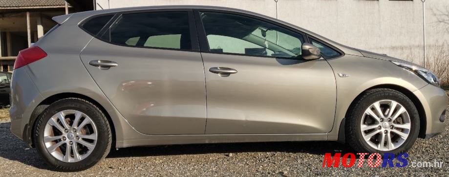 2012' Kia Ceed 1,4 Crdi Lx photo #6