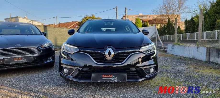 2018' Renault Megane Grandtour photo #2