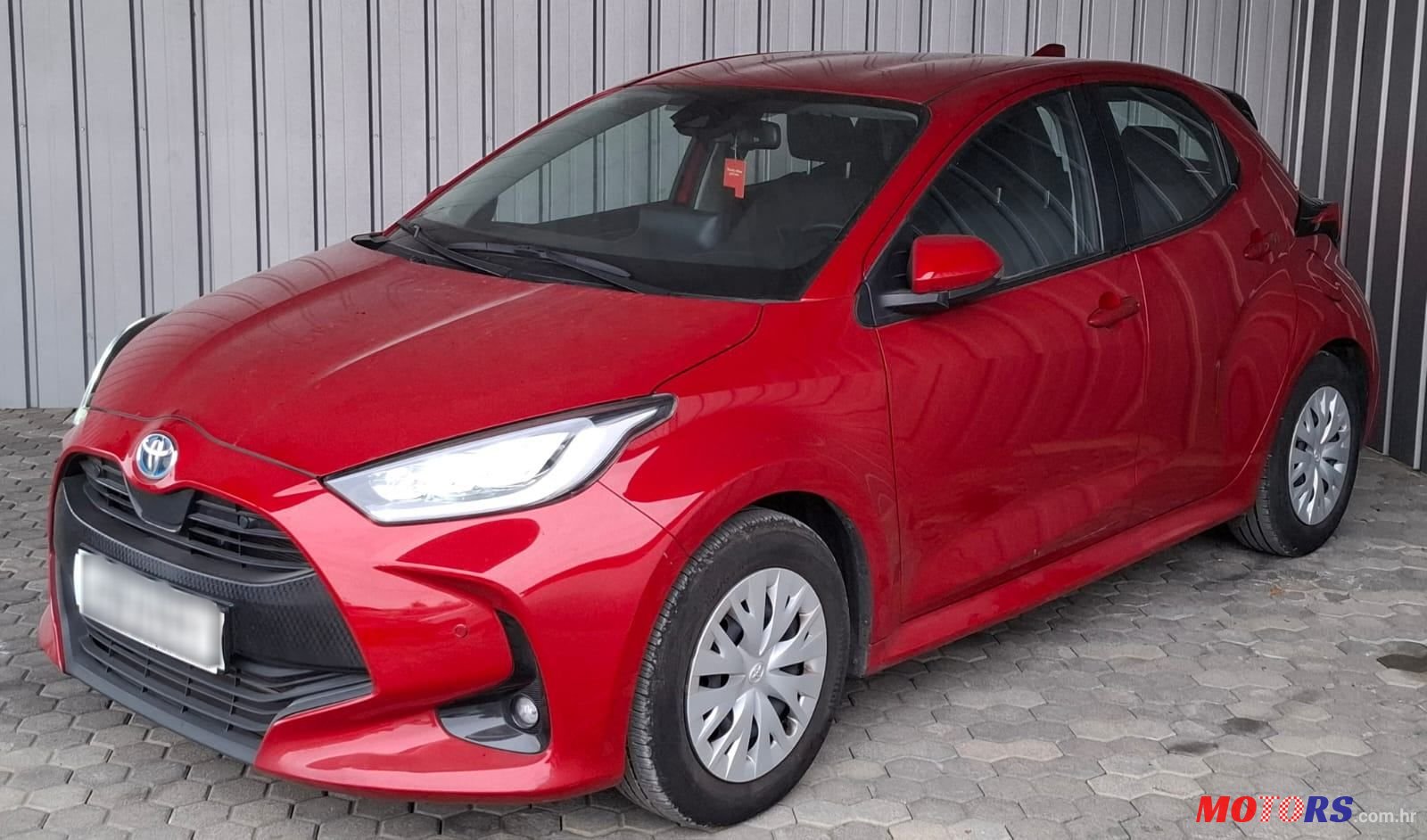 2023' Toyota Yaris 1,5 photo #1