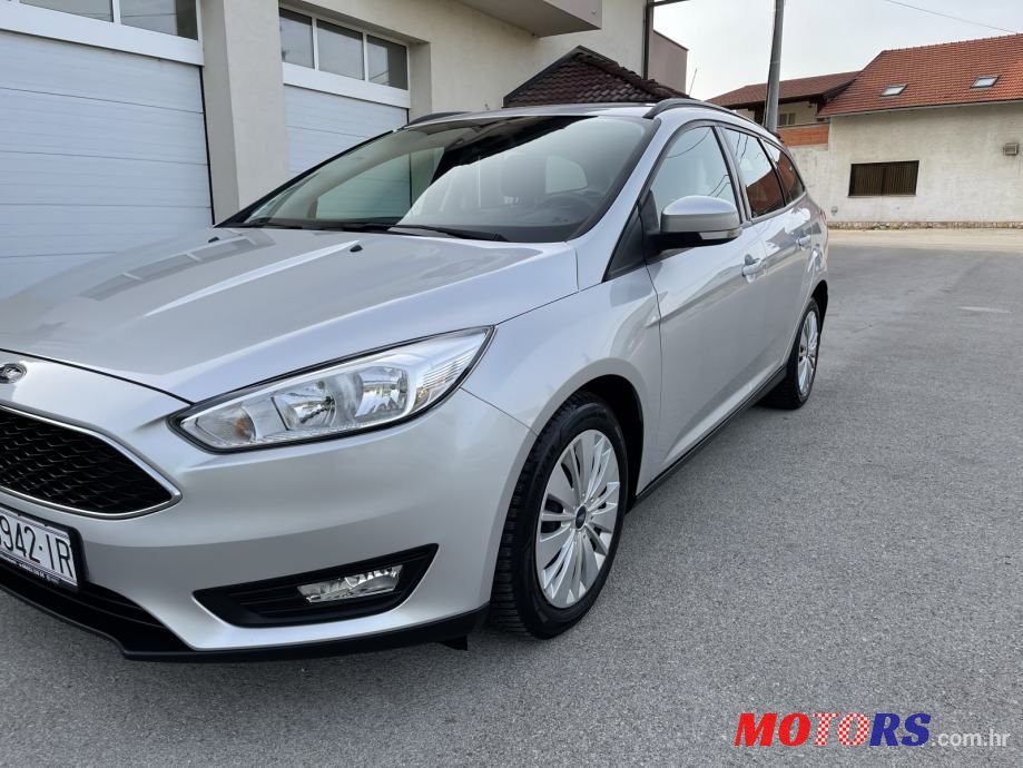 2015' Ford Focus Karavan photo #2