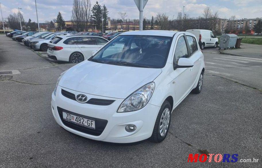 2010' Hyundai i20 1,2 photo #1