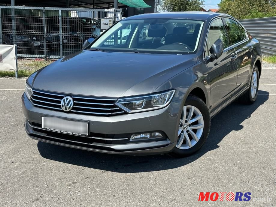2017' Volkswagen Passat 2,0 Tdi Bmt photo #2