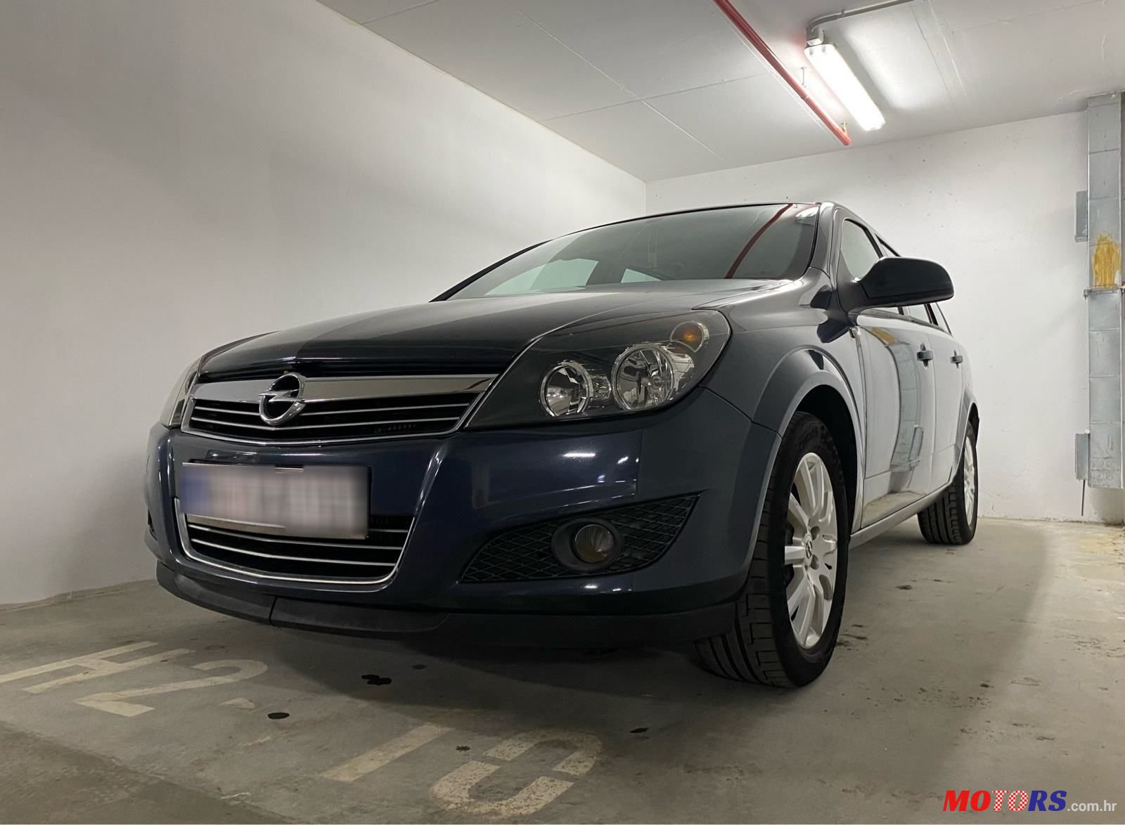 2011' Opel Astra 1,7 Cdti photo #4