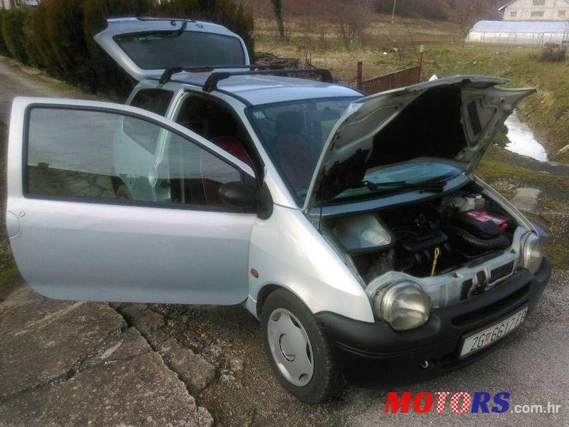 2001' Renault Twingo 1,2 photo #2