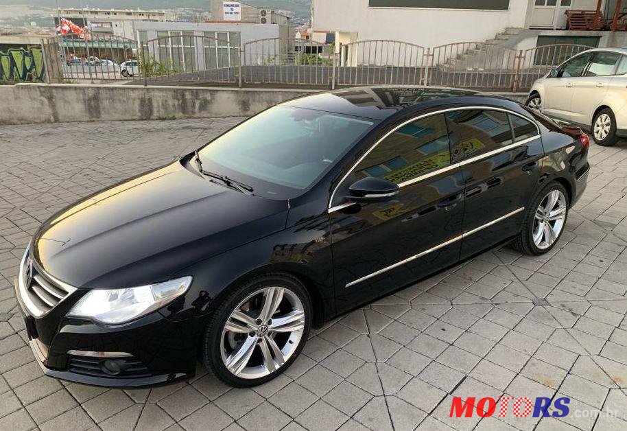2010' Volkswagen Passat CC 2,0 Tdi photo #1