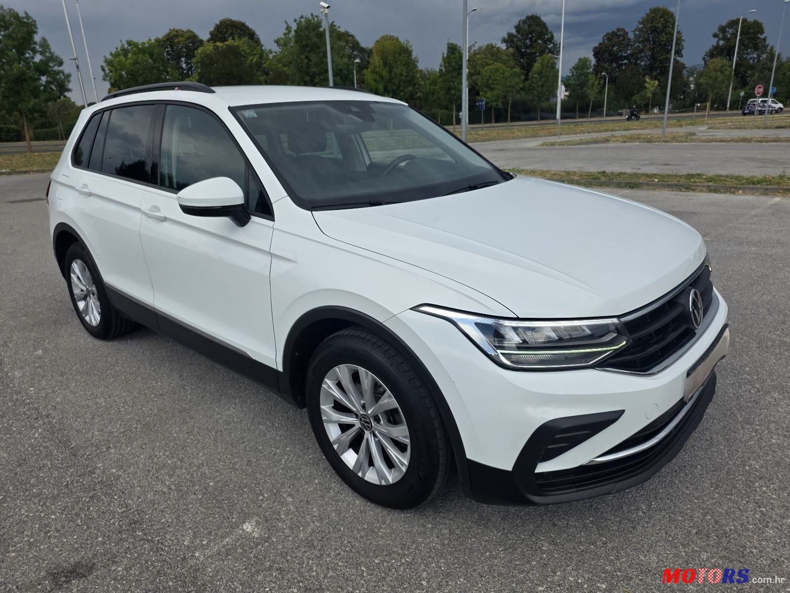 2022' Volkswagen Tiguan 2,0 photo #4
