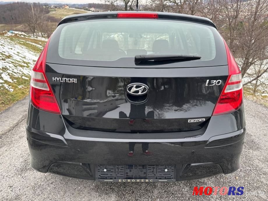2010' Hyundai i30 1,6 Crdi photo #5