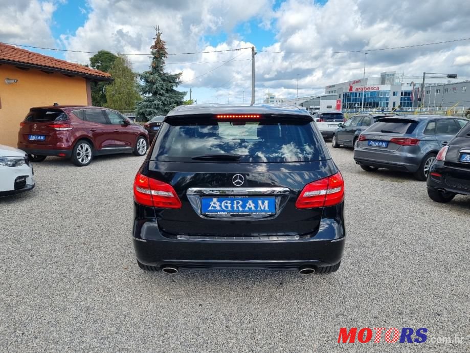 2013' Mercedes-Benz B-Klasa 200 Cdi photo #4