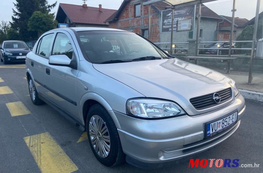 2001' Opel Astra 1,7 Dt photo #1
