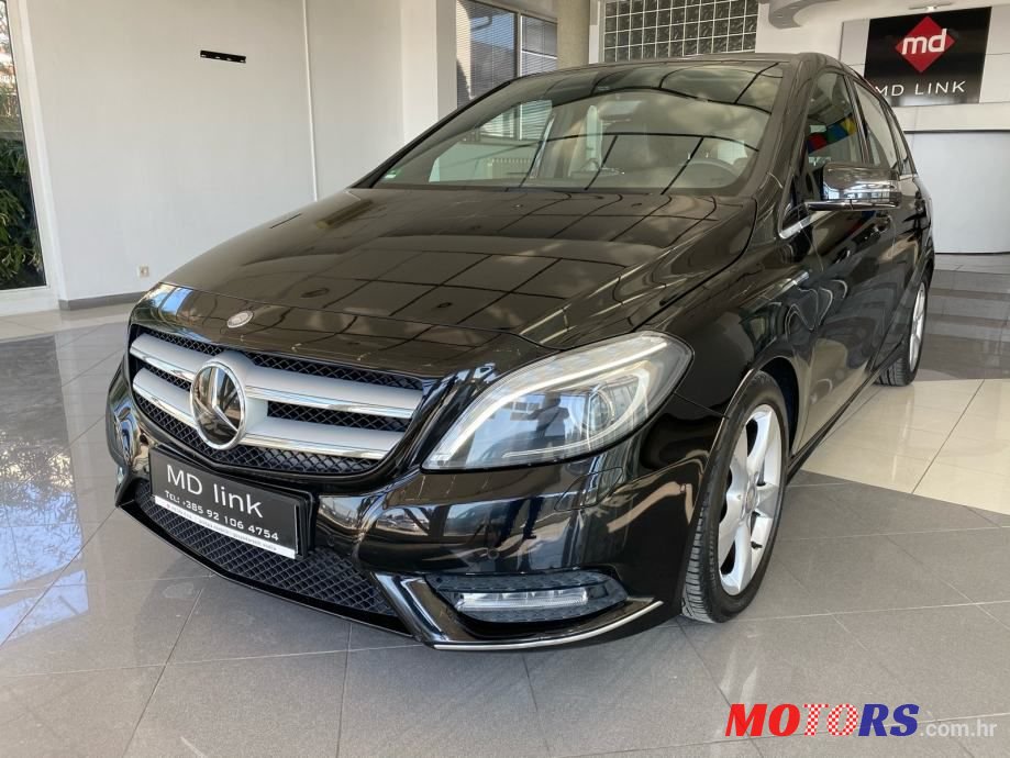 2013' Mercedes-Benz B-Klasa 180 Cdi photo #1