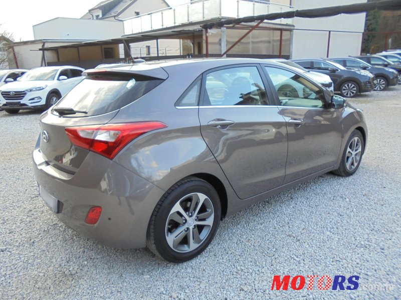 2015' Hyundai i30 1,6 Crdi photo #4