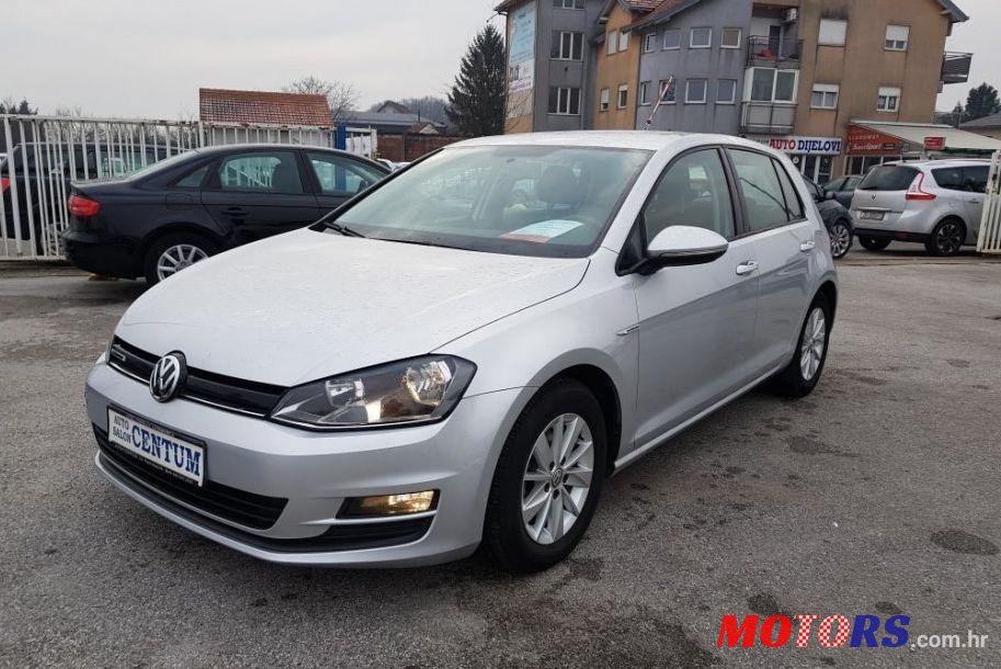 2015' Volkswagen Golf VII 1,6 Tdi photo #1