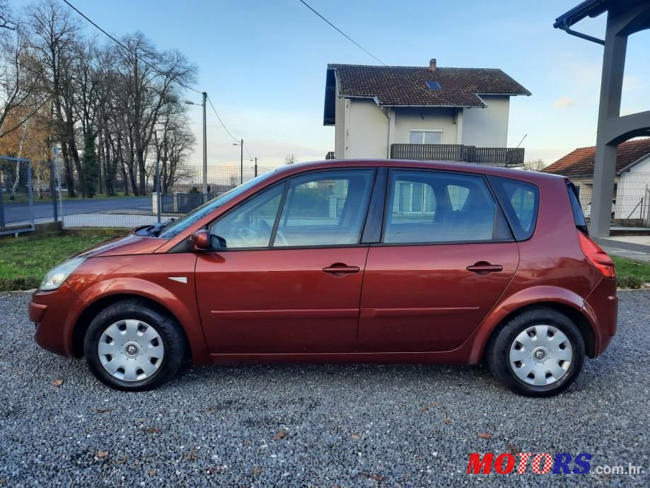 2008' Renault Scenic 1,5 Dci photo #3