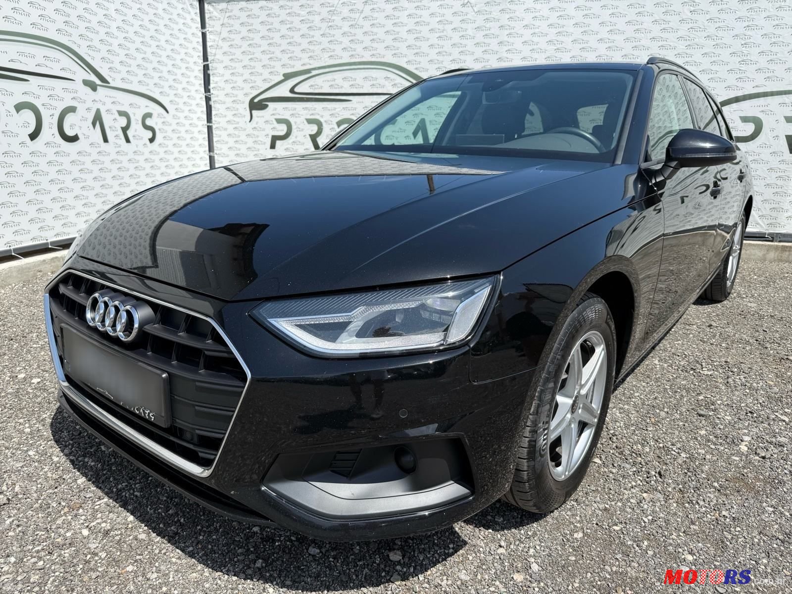 2022' Audi A4 Avant photo #4