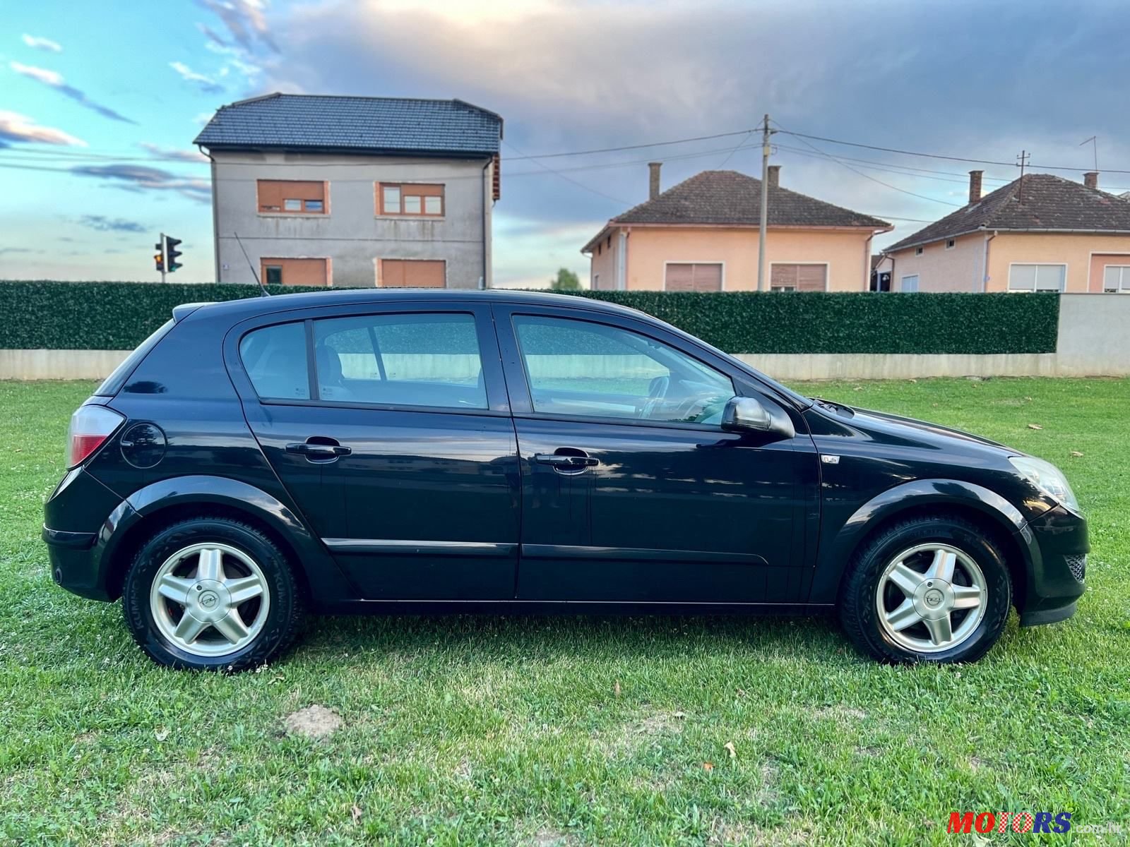 2008' Opel Astra 1,4 16V photo #5