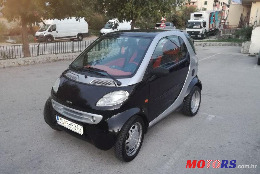 2001' Smart Fortwo Coupe Smart photo #1