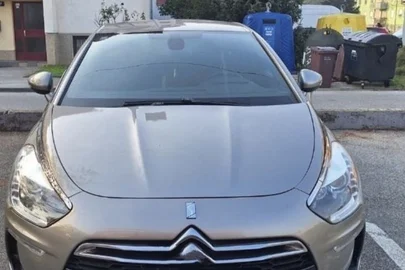 2013' Citroen DS5 Hybrid4