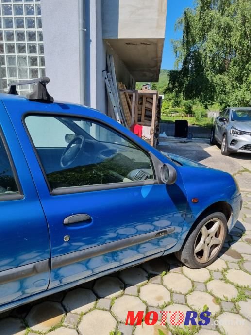 2002' Renault Clio 1,2 photo #6