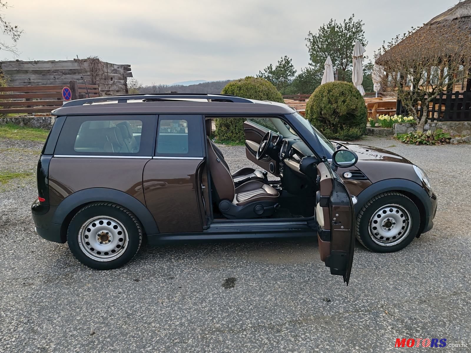 2011' MINI Clubman One 1.6D photo #5